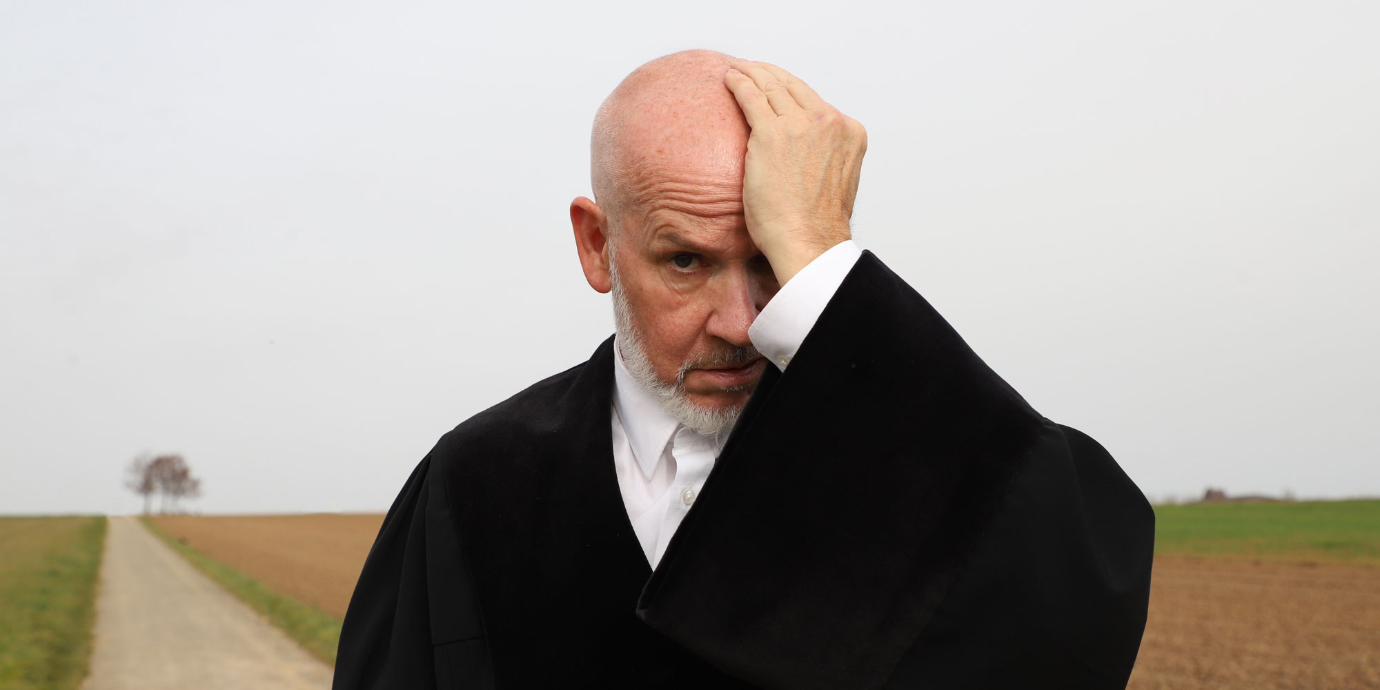 Der-zerbrochne-Krug-Forum-Theater-Premiere-